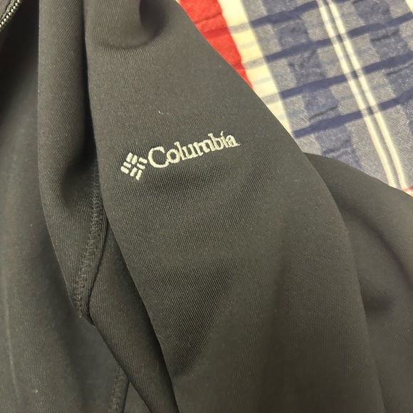 Women’s Size Small Columbia Omni-wick Zipup - Picture 2 of 3